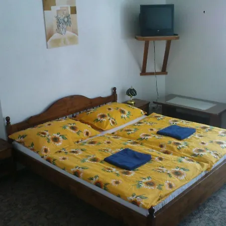 Апартаменти Pension-apartmany Apollo