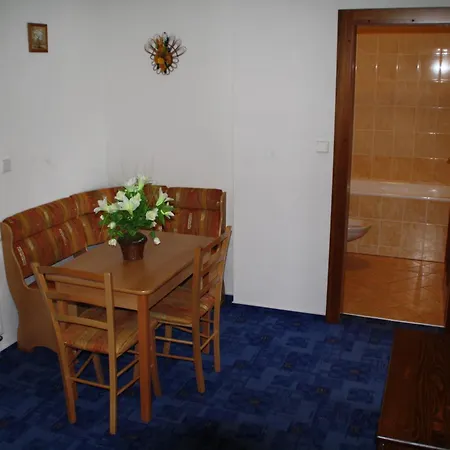 Апартаменти Pension-apartmany Apollo