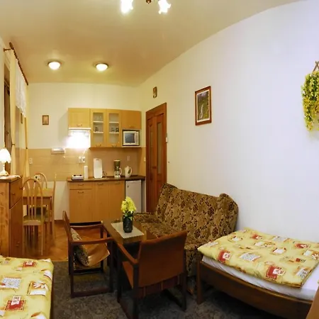 Pension-apartmany Apollo *